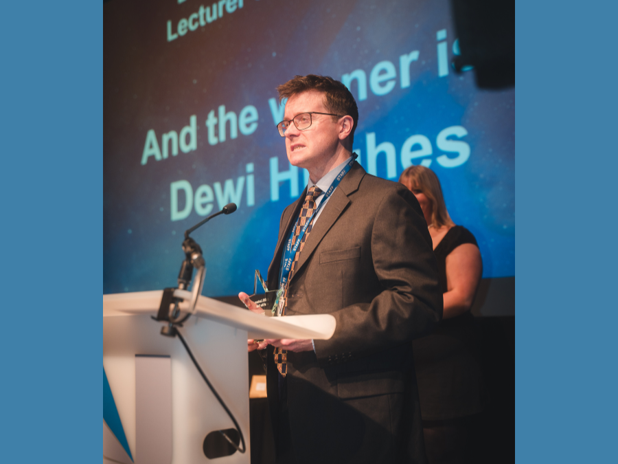 Dewi Hughes – DSL’s Lecturer of the Year!